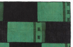 Teselya 304 Green Patchwork Wool Handmade Area Rug 5'3" x 7'7"