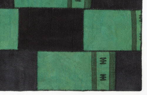 Teselya 304 Green Patchwork Wool Handmade Area Rug 5'3" x 7'7"