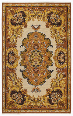 Girit Red Floral Wool Handmade Area Rug 6'6" x 10'3"