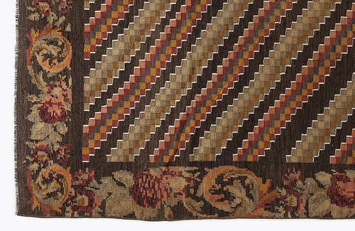 Girit Red Floral Wool Handmade Area Rug 4'10" x 10'4"