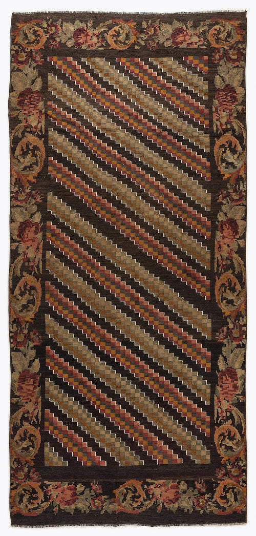 Girit Red Floral Wool Handmade Area Rug 4'10" x 10'4"