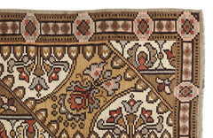 Girit Red Floral Wool Handmade Area Rug 5'5" x 9'2"