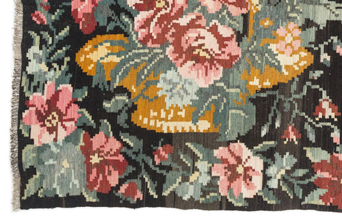 Girit Red Floral Wool Handmade Area Rug 5'11" x 10'2"