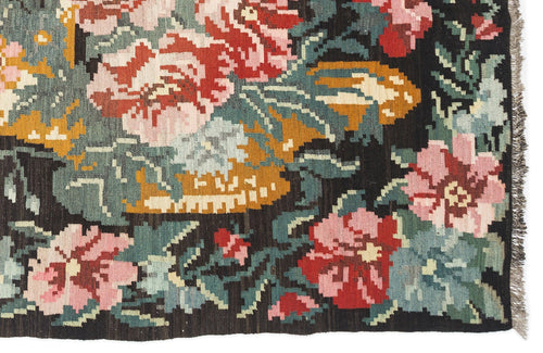 Girit Red Floral Wool Handmade Area Rug 5'11" x 10'2"