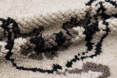 Girit Beige Floral Wool Handmade Area Rug 5'1" x 7'1"