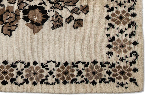 Girit Beige Floral Wool Handmade Area Rug 5'7" x 7'1"