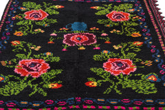 Girit Black Floral Wool Handmade Area Rug 5'1" x 6'6"