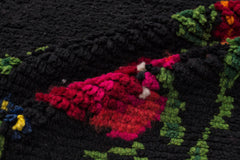 Girit Black Floral Wool Handmade Area Rug 4'8" x 6'11"