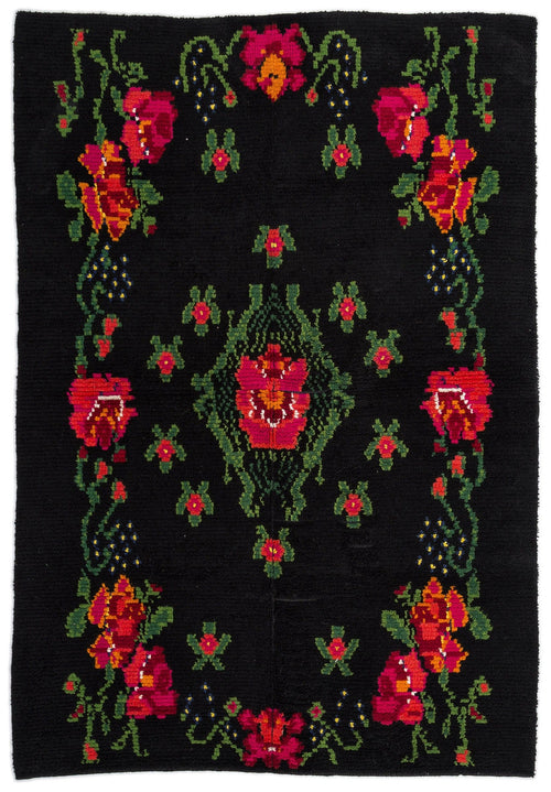 Girit Black Floral Wool Handmade Area Rug 4'8" x 6'11"