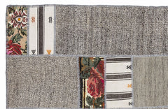 Teselya 1015 White Floral Wool Handmade Area Rug 5'3" x 7'7"