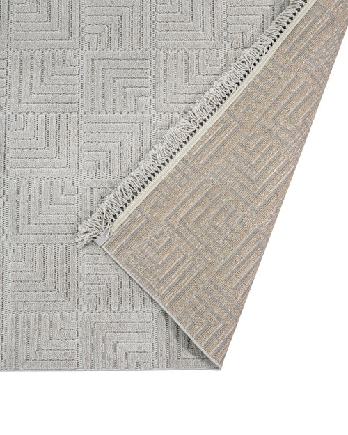 Grey Geometric Area Rug – Machine Made Polyester Rug With 7 mm Pile Height