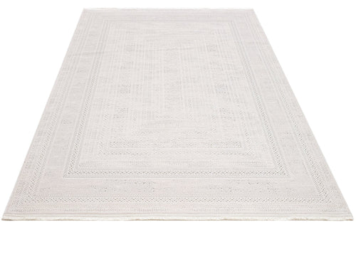 Cream Area Rug - Machine Made Rug with Framed Pattern & 8 mm Pile Height
