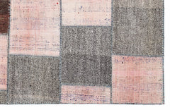 Teselya 1112 Pink Patchwork Wool Handmade Area Rug 5'3" x 7'7"