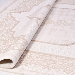 Winter Cream Classic Machine Made Area Rug