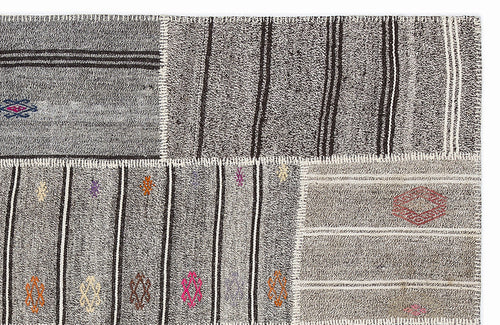Teselya 1137 Beige Striped Wool Handmade Area Rug 5'3" x 7'7"