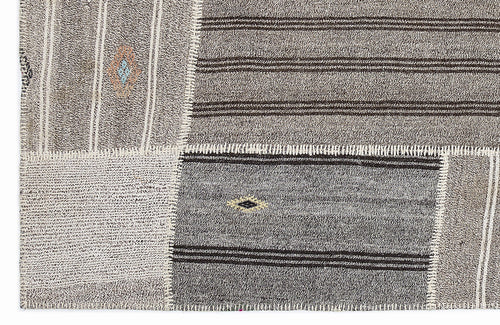 Teselya 1137 Beige Striped Wool Handmade Area Rug 5'3" x 7'7"