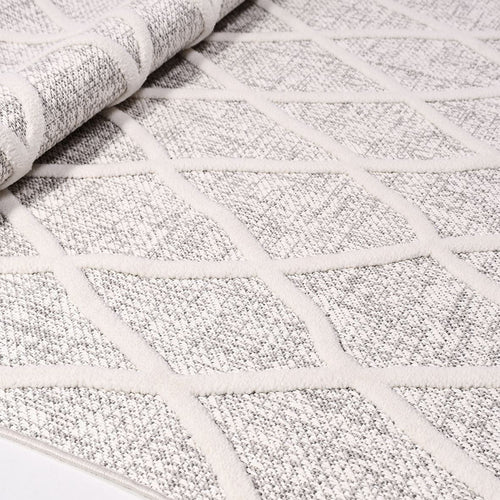 Grey Geometric Area Rug - Machine Made Rug with 8mm Pile Height | Durable Polyester Carpet