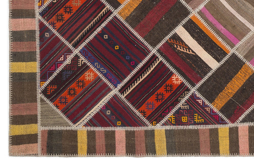 Teselya Beige Striped Wool Handmade Area Rug 7'0" x 10'2"