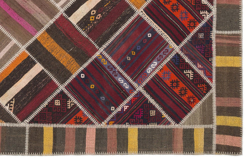 Teselya Beige Striped Wool Handmade Area Rug 7'0" x 10'2"