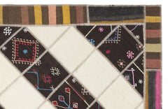 Teselya Beige Striped Wool Handmade Area Rug 6'11" x 9'9"