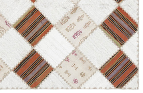 Teselya Beige Striped Wool Handmade Area Rug 5'8" x 7'0"