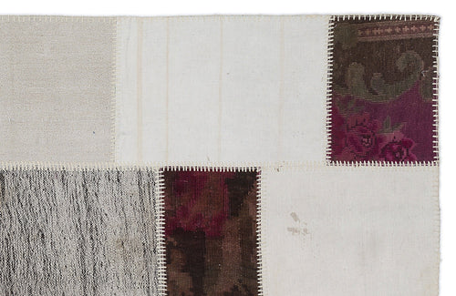 Teselya 1178 White Floral Wool Handmade Area Rug 5'3" x 7'7"