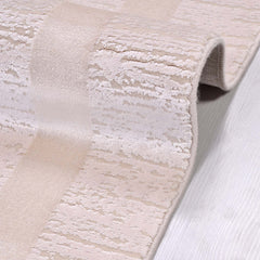 Cream Viscose Area Rug – Machine Made Rug With Overlocked Edge & Soft Pile