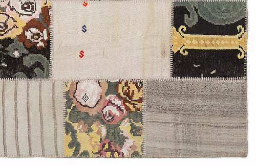 Teselya 1247 Beige Floral Wool Handmade Area Rug 5'3" x 7'7"