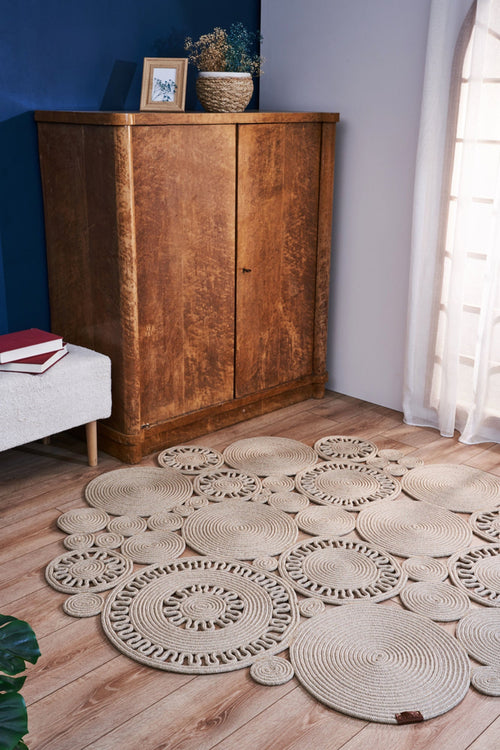 Handmade Jute Rug – Beige Geometric Cotton Yarn Area Carpet for Living Room