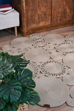 Handmade Jute Rug – Beige Geometric Cotton Yarn Area Carpet for Living Room