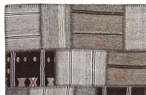 Teselya 1294 Beige Striped Wool Handmade Area Rug 5'3" x 7'7"