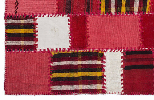 Teselya 1303 Pink Patchwork Wool Handmade Area Rug 5'3" x 7'7"