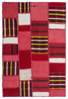 Teselya 1303 Pink Patchwork Wool Handmade Area Rug 5'3" x 7'7"