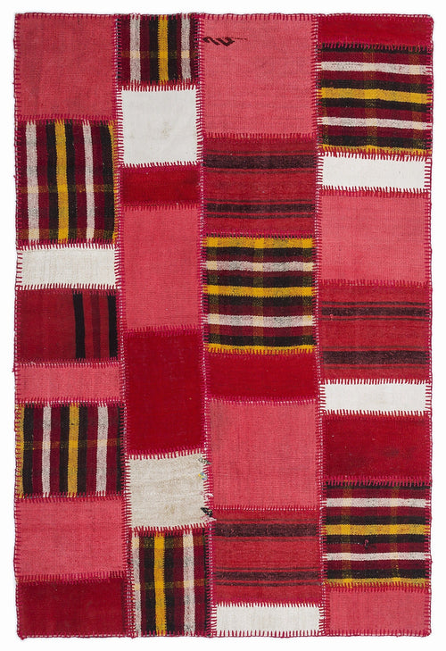 Teselya 1303 Pink Patchwork Wool Handmade Area Rug 5'3" x 7'7"