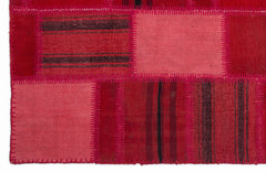 Teselya Red Patchwork Wool Handmade Area Rug 5'3" x 7'7"