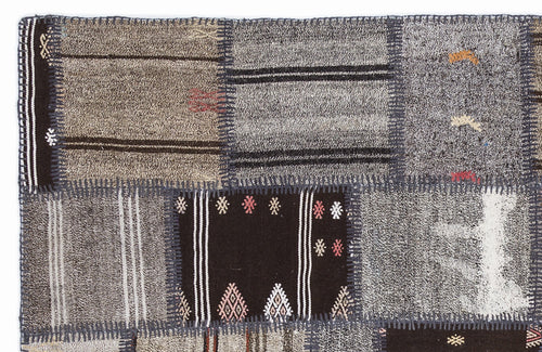 Teselya 1320 Brown Striped Wool Handmade Area Rug 5'3" x 7'7"