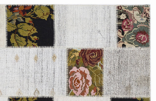 Teselya 1367 Beige Floral Wool Handmade Area Rug 5'3" x 7'7"