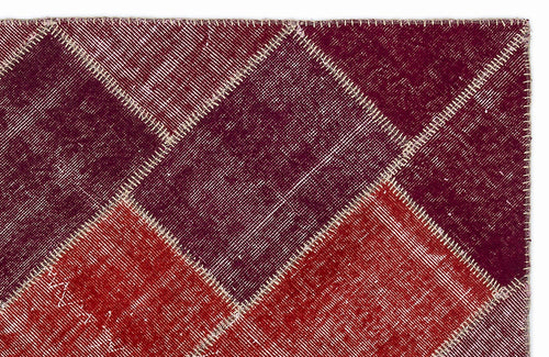 Teselya Red Patchwork Wool Handmade Area Rug 3'11" x 5'11"