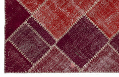 Teselya Red Patchwork Wool Handmade Area Rug 3'11" x 5'11"