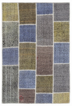 Teselya Grey Patchwork Wool Handmade Area Rug 3'11" x 5'11"