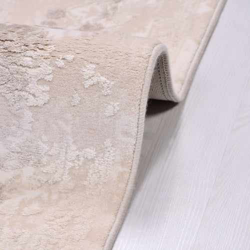 Bamboo Viscose Area Rug – Classic Machine Made Cream Rug with Overlocked Edge