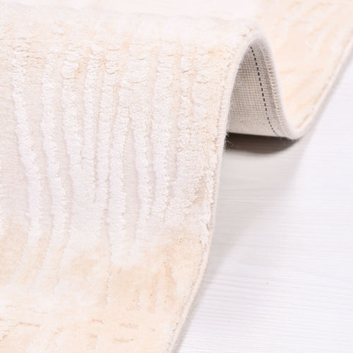 Modern Bamboo Area Rug – Machine Made Cream Viscose Carpet With Overlocked Edge