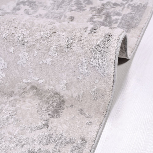 Bamboo Viscose Area Rug - Classic Grey Machine Made Rug with Soft Pile