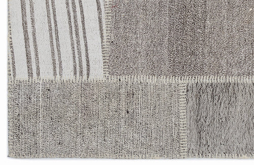 Teselya 1464 Beige Striped Wool Handmade Area Rug 3'11" x 5'11"