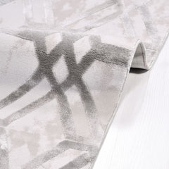 Geometric Bamboo Area Rug – Machine Made Grey Viscose Carpet With Overlocked Edge