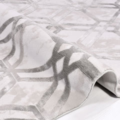 Geometric Bamboo Area Rug – Machine Made Grey Viscose Carpet With Overlocked Edge