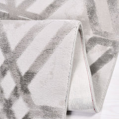 Geometric Bamboo Area Rug – Machine Made Grey Viscose Carpet With Overlocked Edge