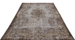 Atina Cream Classic Wool Handmade Area Rug 6'0" x 9'9"