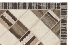 Teselya Beige Striped Wool Handmade Area Rug 6'11" x 9'11"