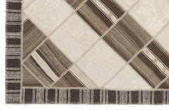 Teselya Beige Striped Wool Handmade Area Rug 6'11" x 9'11"